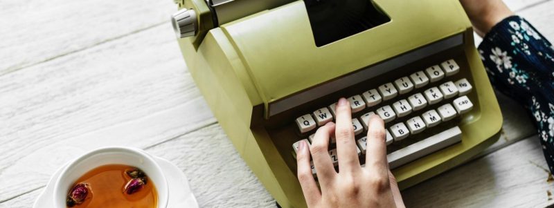 csm_schreibmaschine_tee_bcf35aff1a